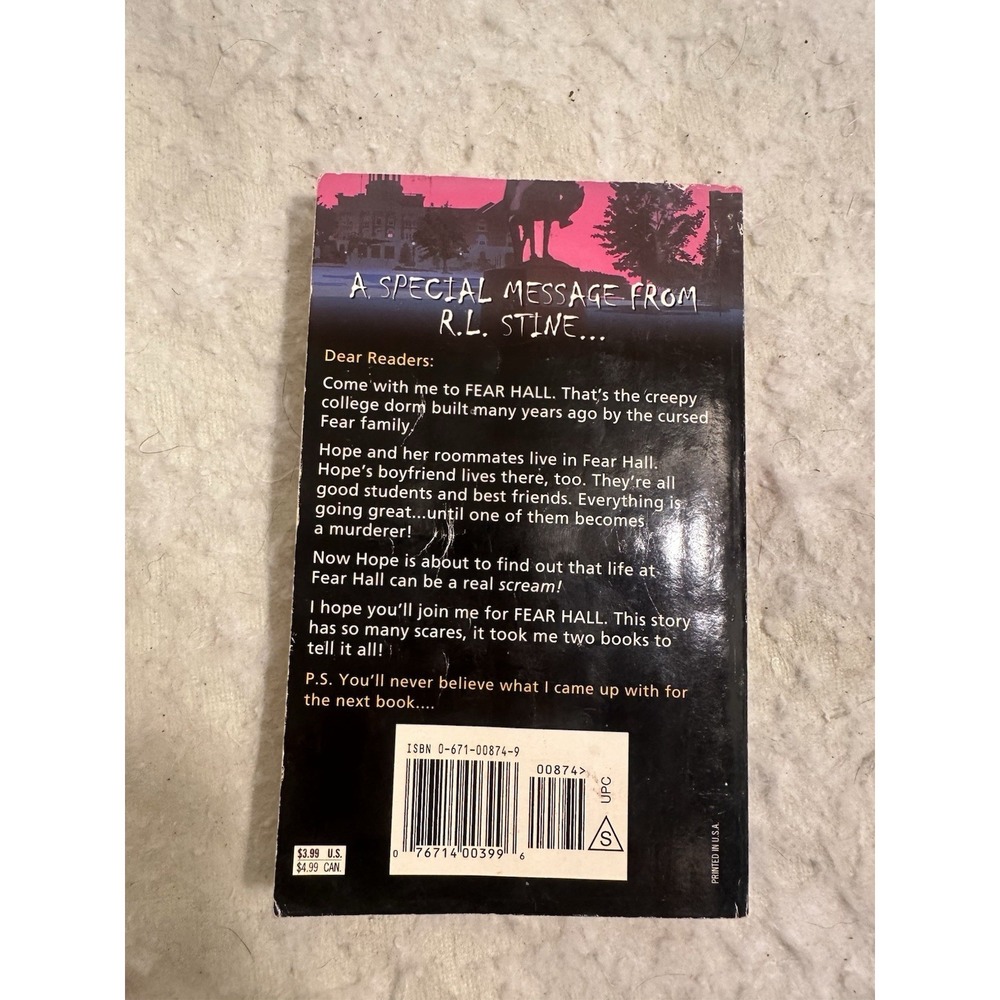 R.L. Stine Fear Street - FEAR HALL : THE BEGINNING - Picture 3 of 7